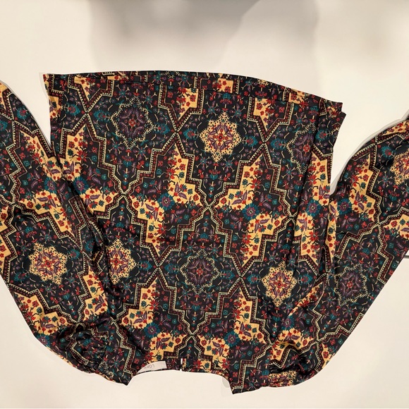 Loft Geometric Pattern Top - Picture 4 of 5